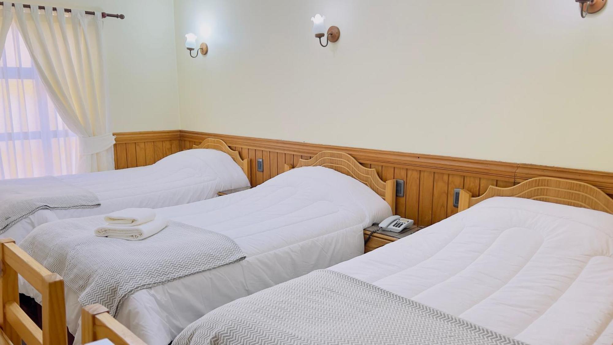 Hostal Loreto Belen Puerto Natales Bagian luar foto
